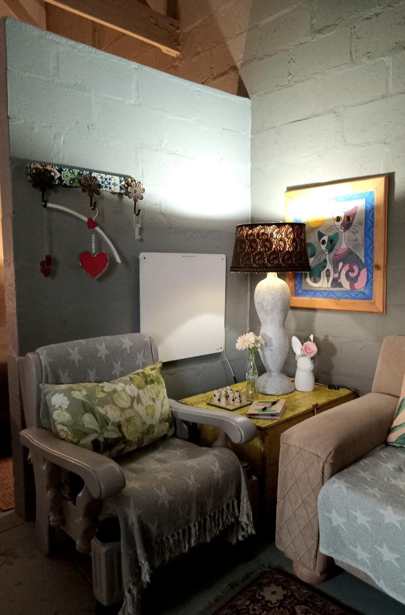 Malan's Rust Apartment *