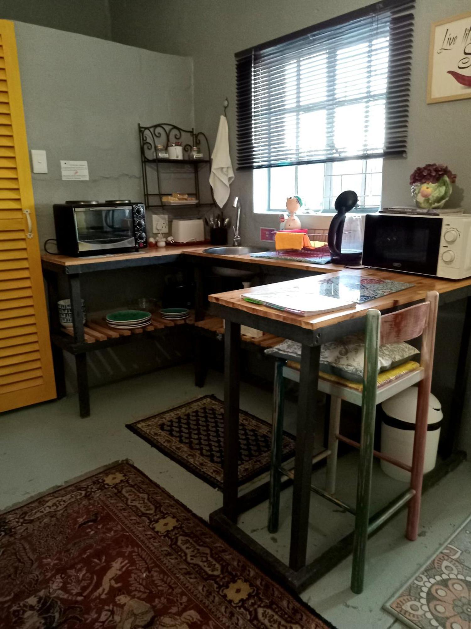 Malan's Rust Apartment